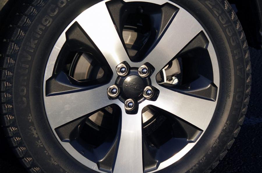  Subaru XV Crosstrek Hybrid 2014 года  (фото 4 из 53)